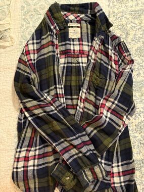 American Eagle Olive & Navy Plaid Flannel Shirt